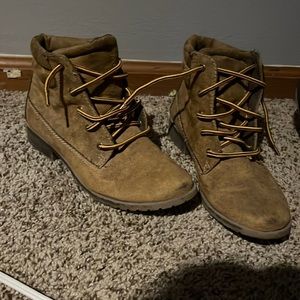 Worn twice, a little to big for me